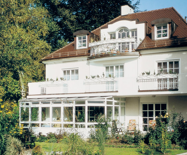 veranda face avant belle maison maison